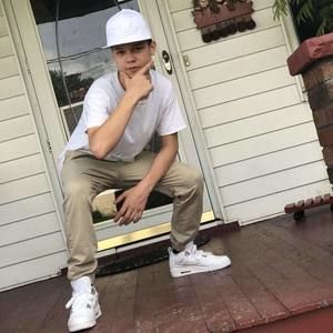 Meet your Posher, Josiah